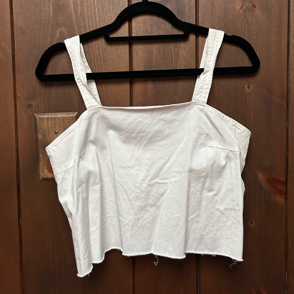 Hackwith Design House White Crop Top